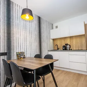 Aparthotel Inpoint Drive - Stay&park Free, Krakau
