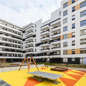  Apartament M&r Airport&business Premium Komputerowa - Underground Garage - Free Wifi - Netflix - Self Check-in - 5 Min From Chopin Airport Polska
