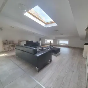 Cozy In Center Apartament